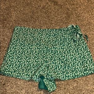 Floral Green Women's Shorts wrap around waist to look like skort